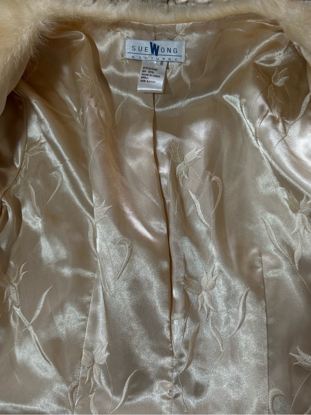 Vintage Sue Wong Nocturne Embroidered Champagne/Ivory Coat Faux Fur Trim Size - Picture 12 of 16
